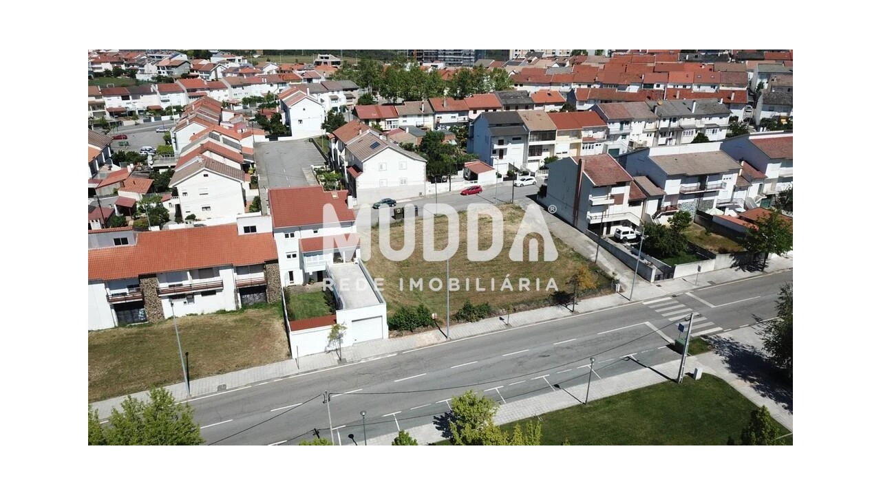 Terreno para Venda em Sé, Santa Maria e Meixedo Foto 5