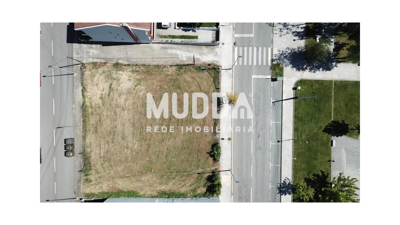 Terreno para Venda em Sé, Santa Maria e Meixedo Foto 9