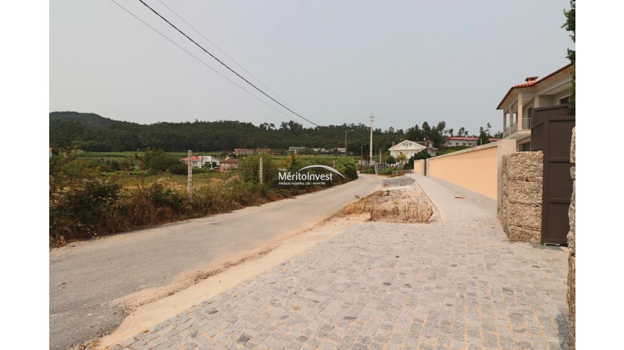 Terreno para Venda em Sande São Lourenço e Balazar Foto 7