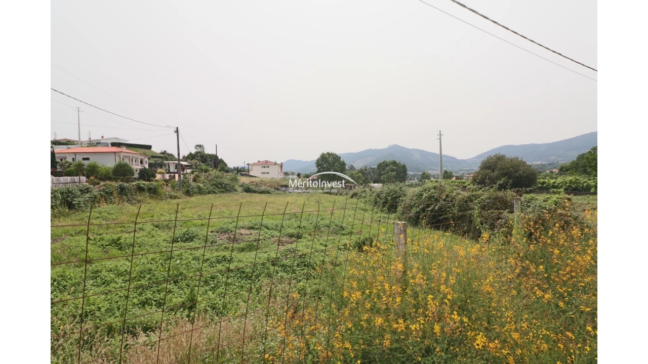 Terreno para Venda em Sande São Lourenço e Balazar Foto 3