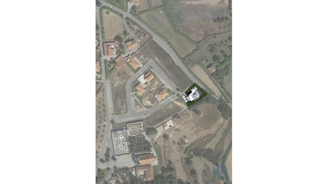 Moradia T4 para Venda em Cabração e Moreira do Lima Foto 7