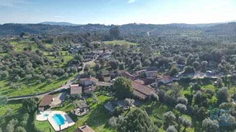 Moradia para Venda em São Miguel, Santa Eufémia e Rabaçal