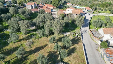 Moradia para Venda em São Miguel, Santa Eufémia e Rabaçal