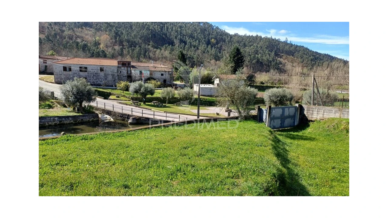 Terreno para Venda em Agrela e Serafão Foto 2