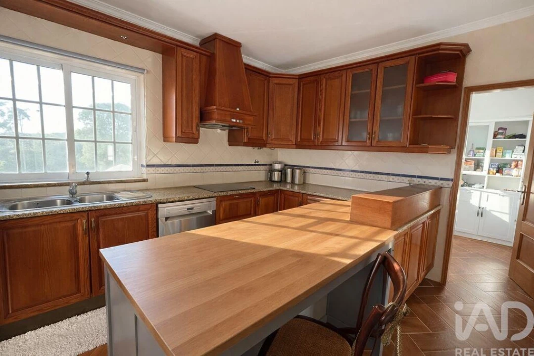 Moradia T4 para Venda em Tavira (Santa Maria e Santiago) Foto 10