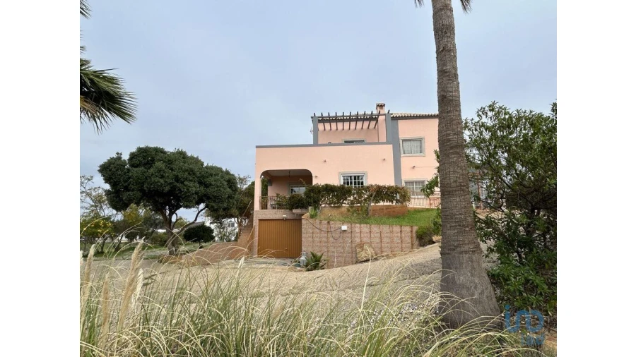 Moradia T4 para Venda em Tavira (Santa Maria e Santiago) Foto 4