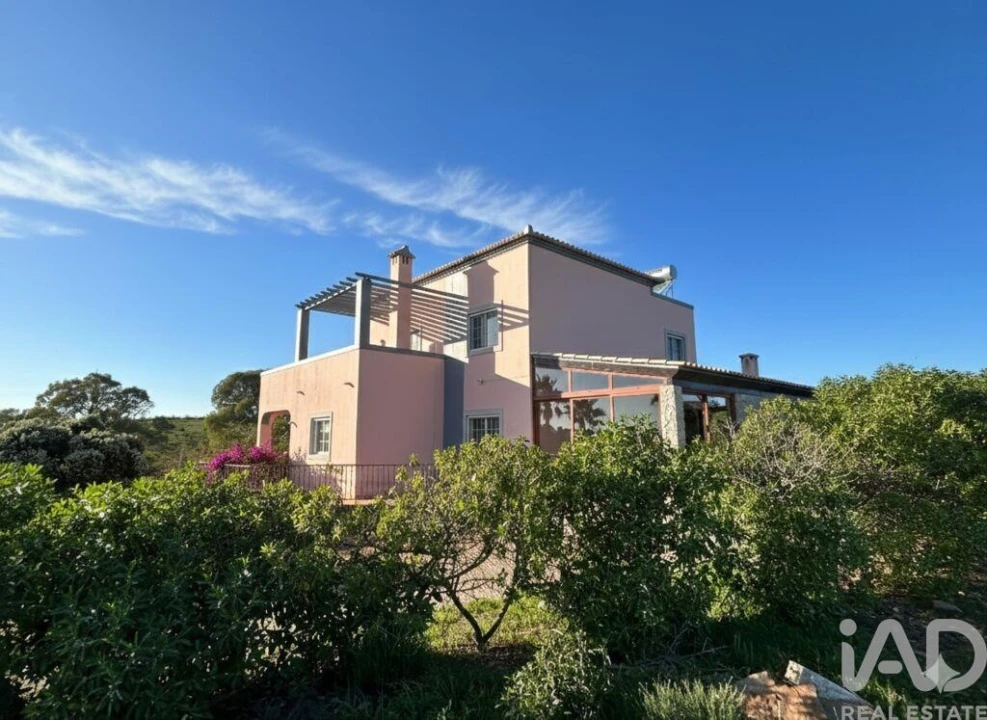 Moradia T4 para Venda em Tavira (Santa Maria e Santiago) Foto 1