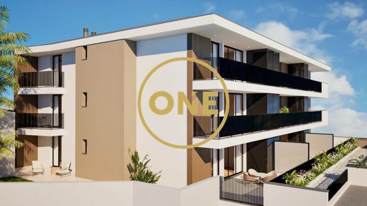 Apartamento T1 para Venda em Camara de Lobos Foto 3