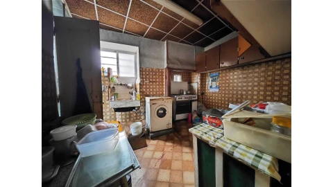 Prédio para Venda em São Martinho do Bispo e Ribeira de Frades