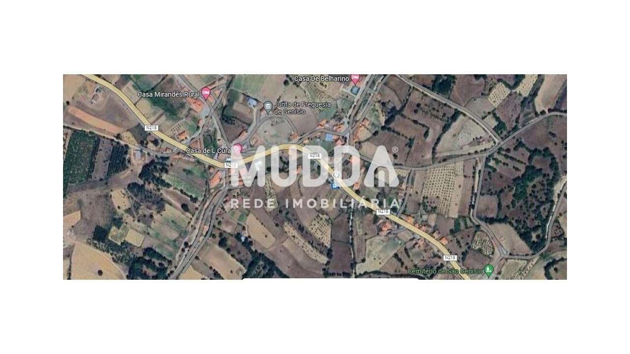 Moradia T4 para Venda em Genisio Foto 12