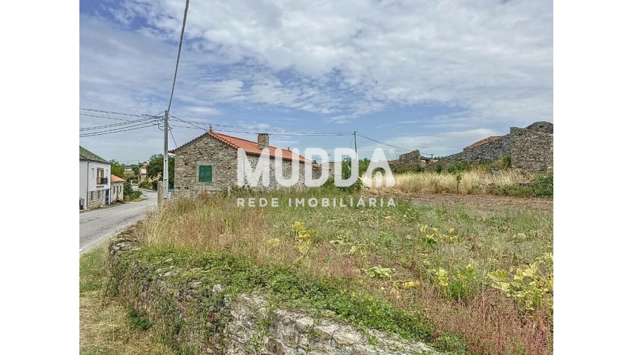 Moradia T4 para Venda em Genisio Foto 10