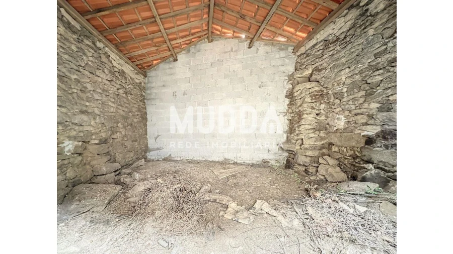 Moradia T4 para Venda em Genisio Foto 7