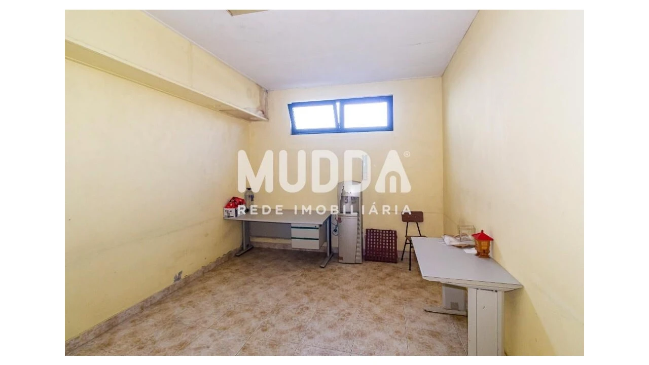 Armazém para Venda em Lourosa Foto 8
