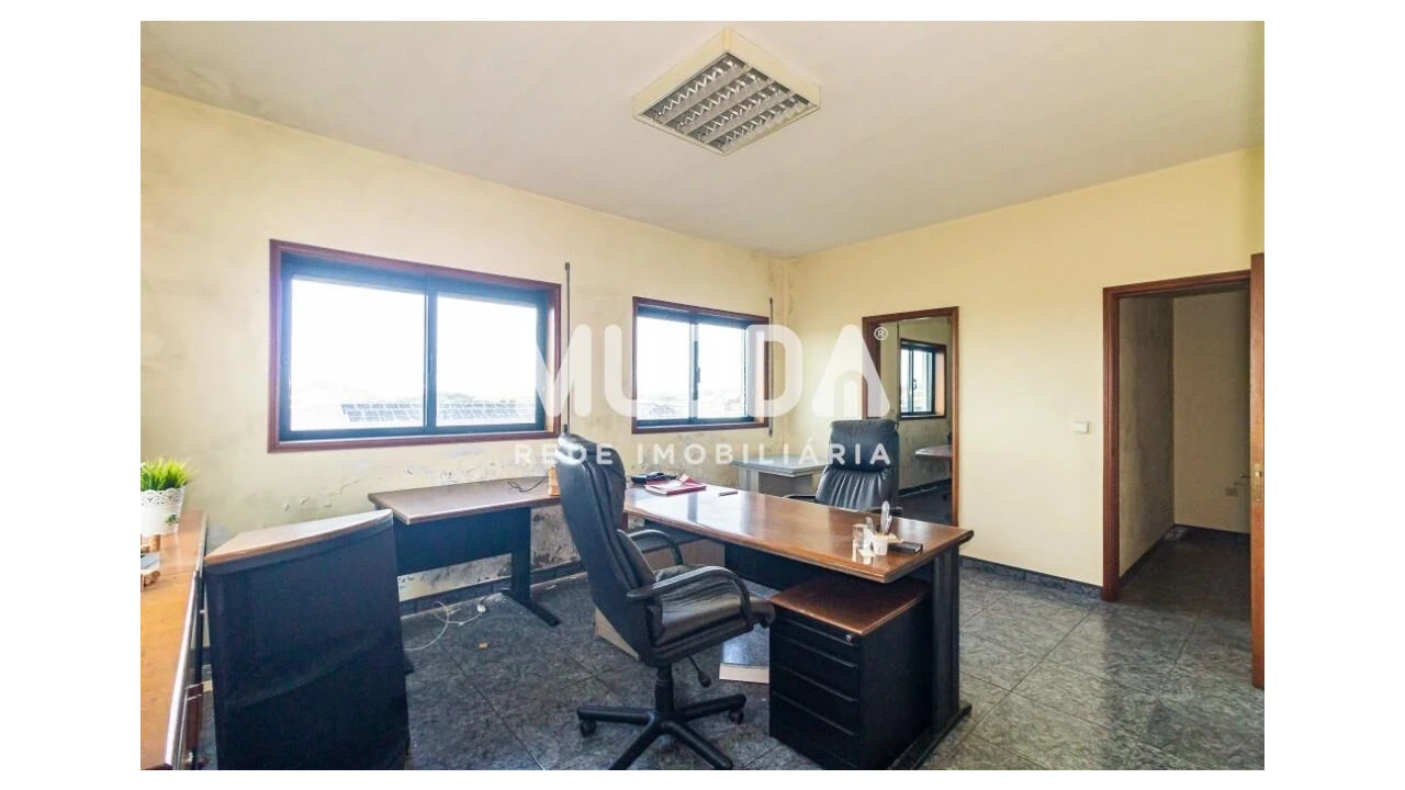 Armazém para Venda em Lourosa Foto 9