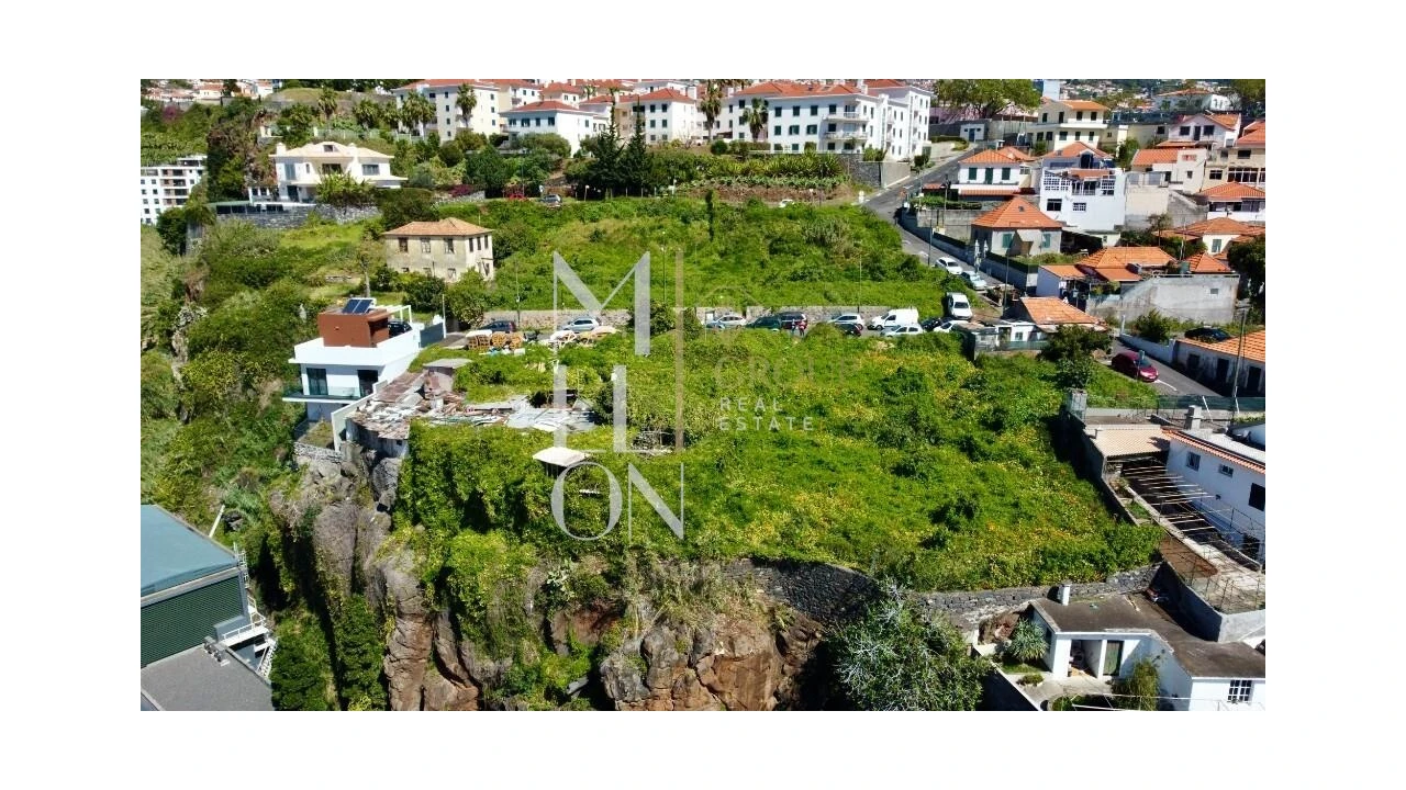 Terreno para Venda em Funchal (São Pedro) Foto 2