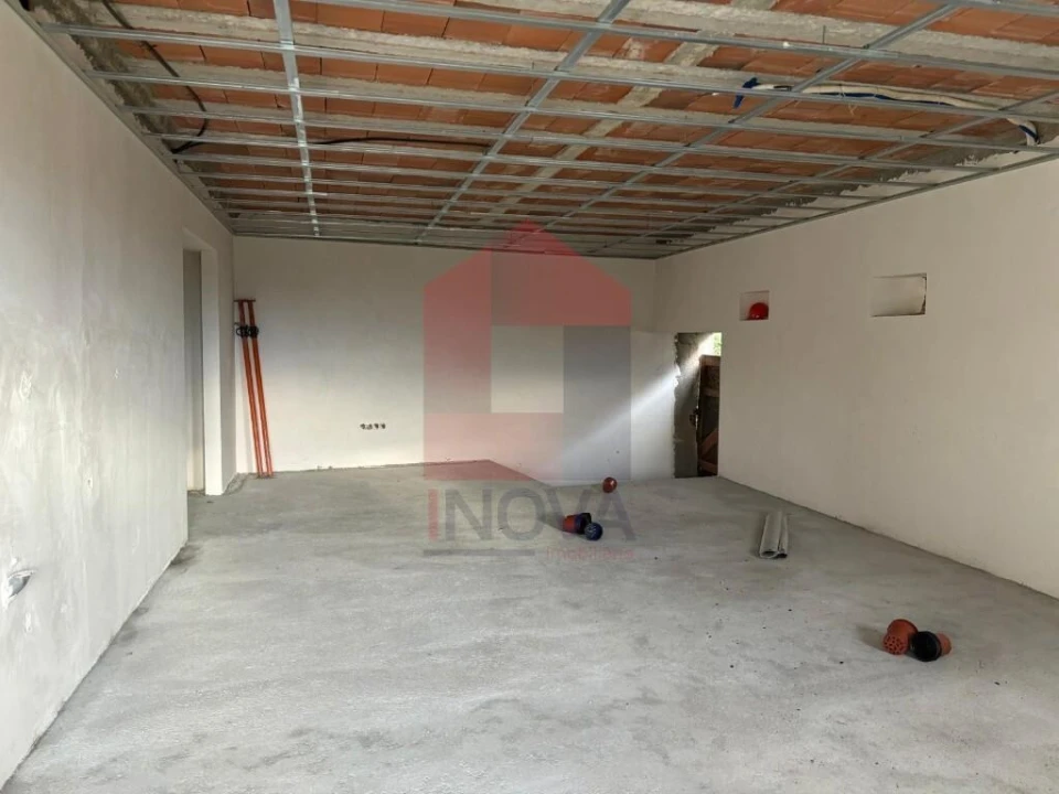 Moradia T4 para Venda em Pico de Regalados, Gondiães e Mós Foto 17