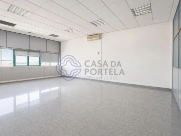 Escritório para Arrendamento em Muro