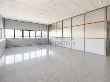 Escritório para Arrendamento em Muro