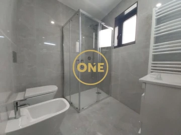 Apartamento T3 para Venda em Póvoa de Varzim, Beiriz e Argivai