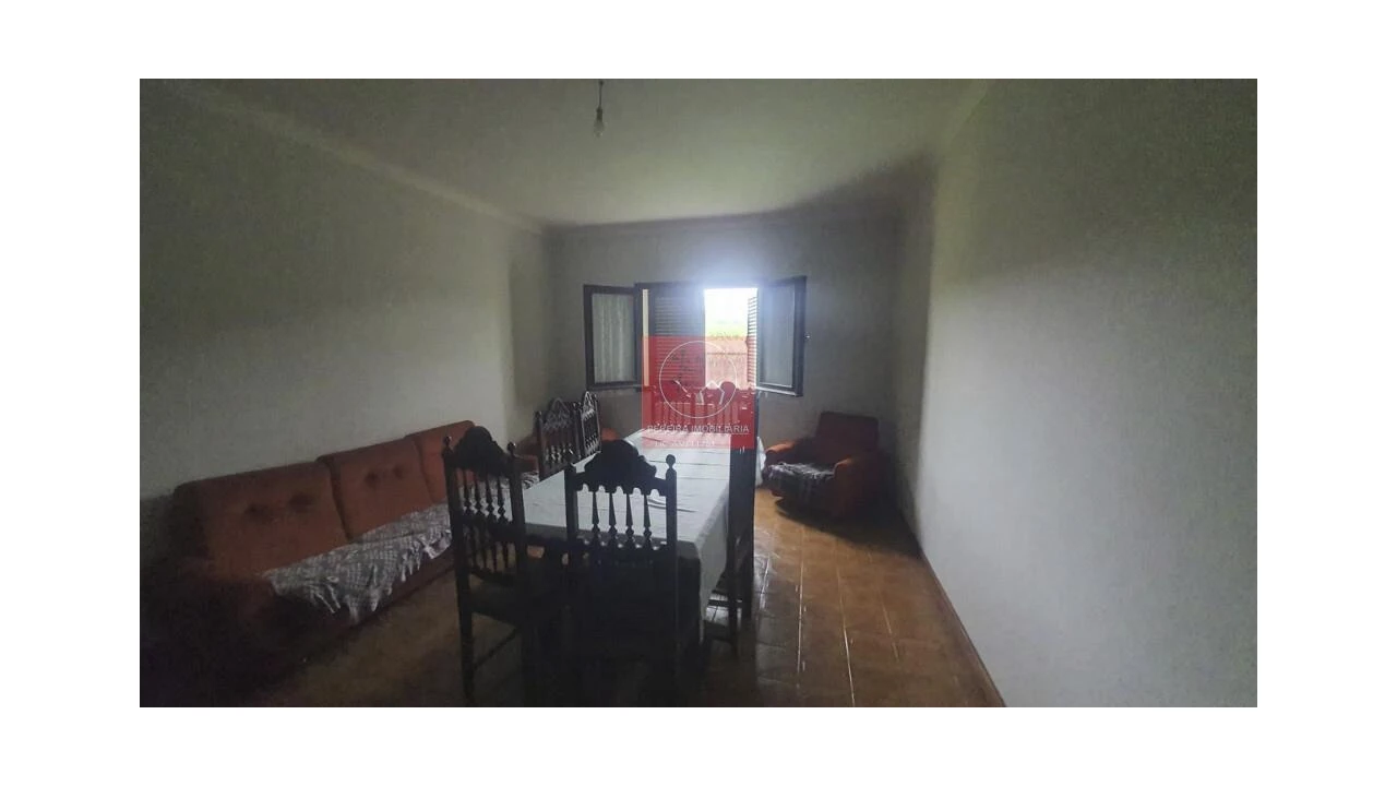 Moradia T4 para Venda em Vila Nova de Anha Foto 12