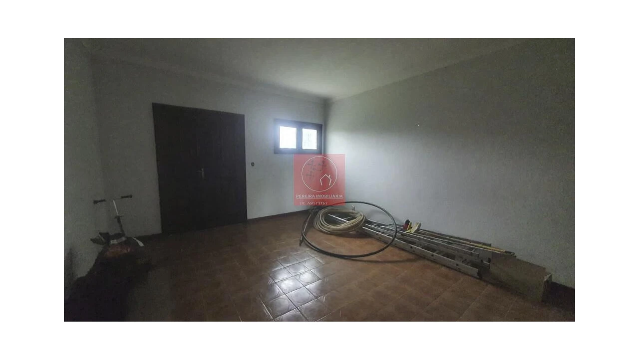 Moradia T4 para Venda em Vila Nova de Anha Foto 20