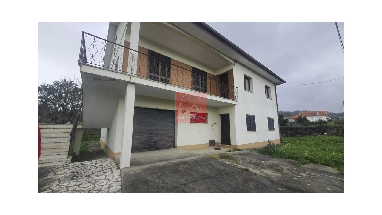 Moradia T4 para Venda em Vila Nova de Anha Foto 23