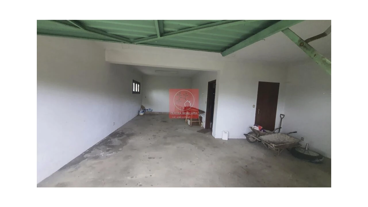 Moradia T4 para Venda em Vila Nova de Anha Foto 21