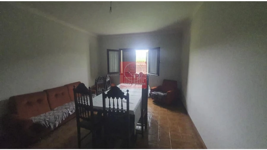 Moradia T4 para Venda em Vila Nova de Anha Foto 11