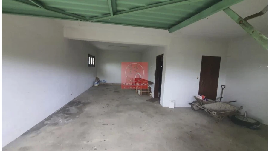 Moradia T4 para Venda em Vila Nova de Anha Foto 21