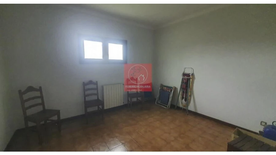 Moradia T4 para Venda em Vila Nova de Anha Foto 17