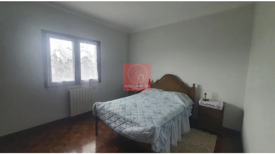 Moradia T4 para Venda em Vila Nova de Anha Foto 10