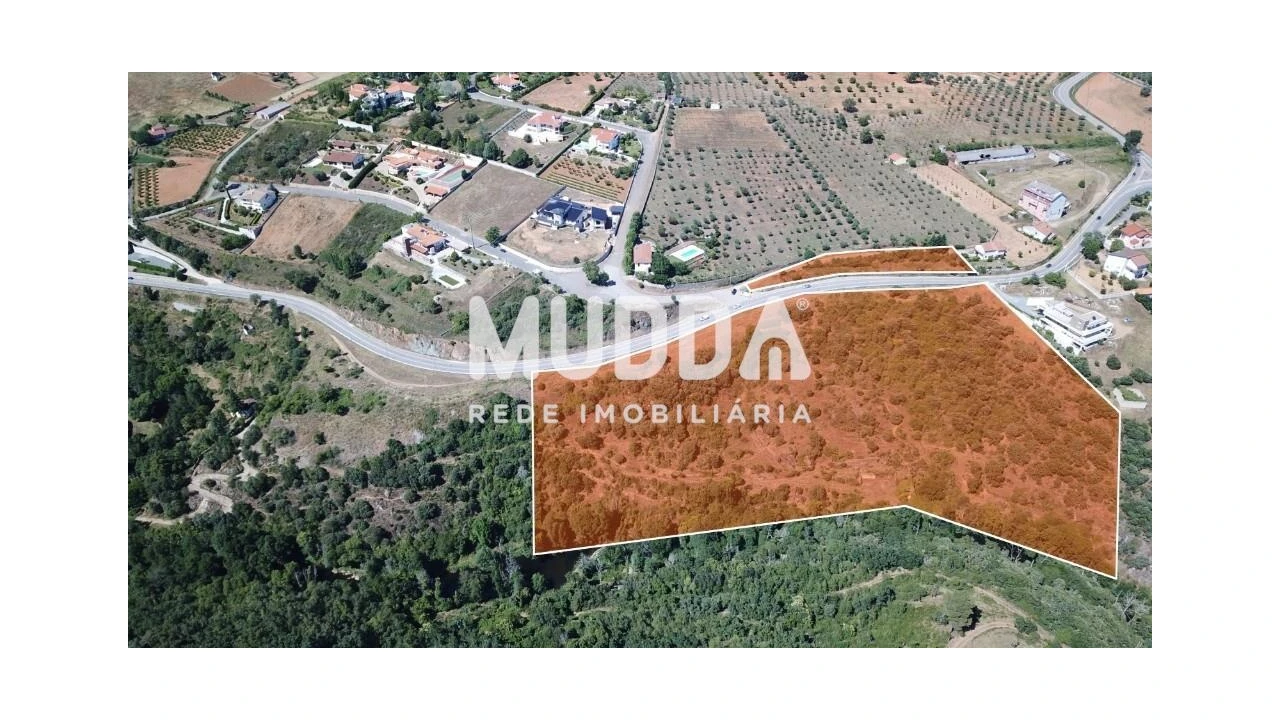Terreno para Venda em Gimonde Foto 1