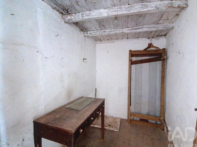 Moradia T2 para Venda em Olalhas Foto 10