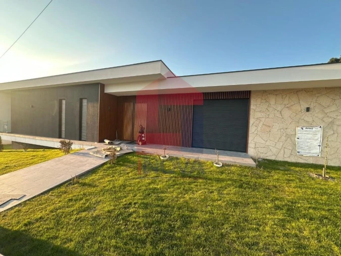 Moradia T3 para Venda em Vila Verde e Barbudo Foto 27