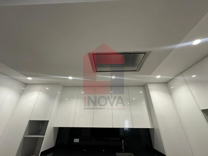 Moradia T3 para Venda em Vila Verde e Barbudo Foto 7