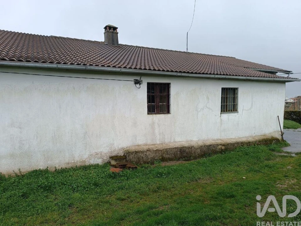 Moradia T4 para Venda em Salsas Foto 2