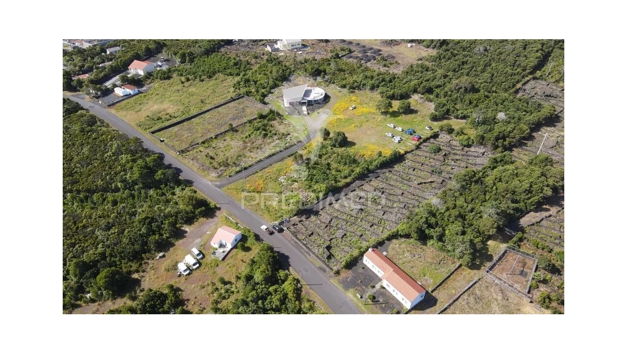 Terreno para Venda em Bandeiras Foto 2