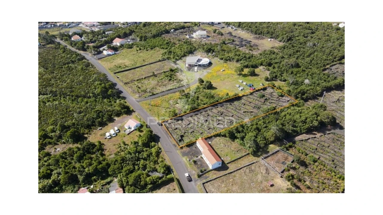 Terreno para Venda em Bandeiras Foto 1