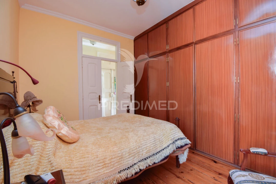 Apartamento T5 para Venda em Avenidas Novas Foto 15