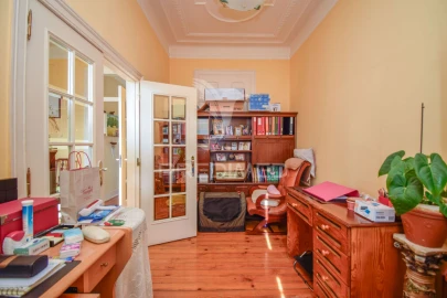 Apartamento T5 para Venda em Avenidas Novas