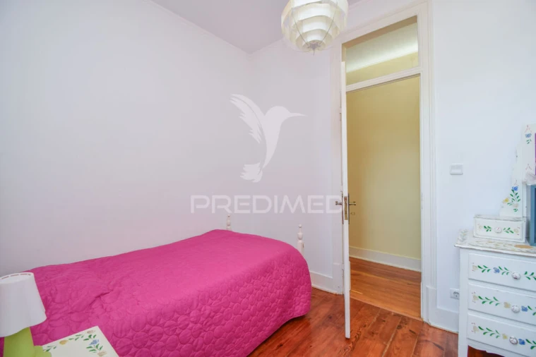Apartamento T5 para Venda em Avenidas Novas Foto 11