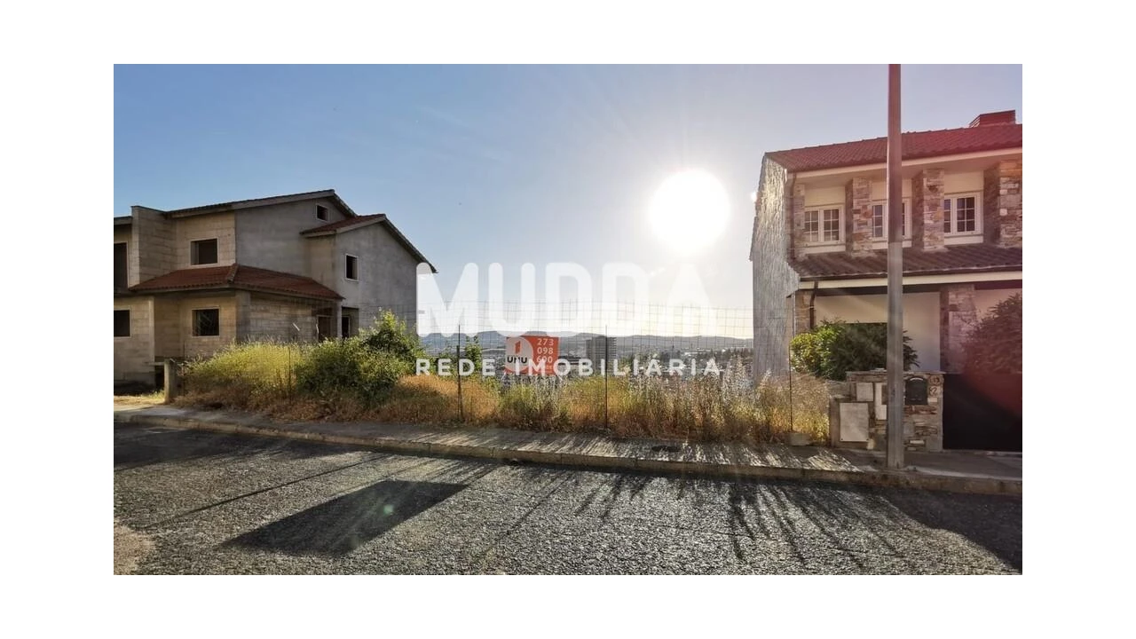 Terreno para Venda em Sé, Santa Maria e Meixedo Foto 5