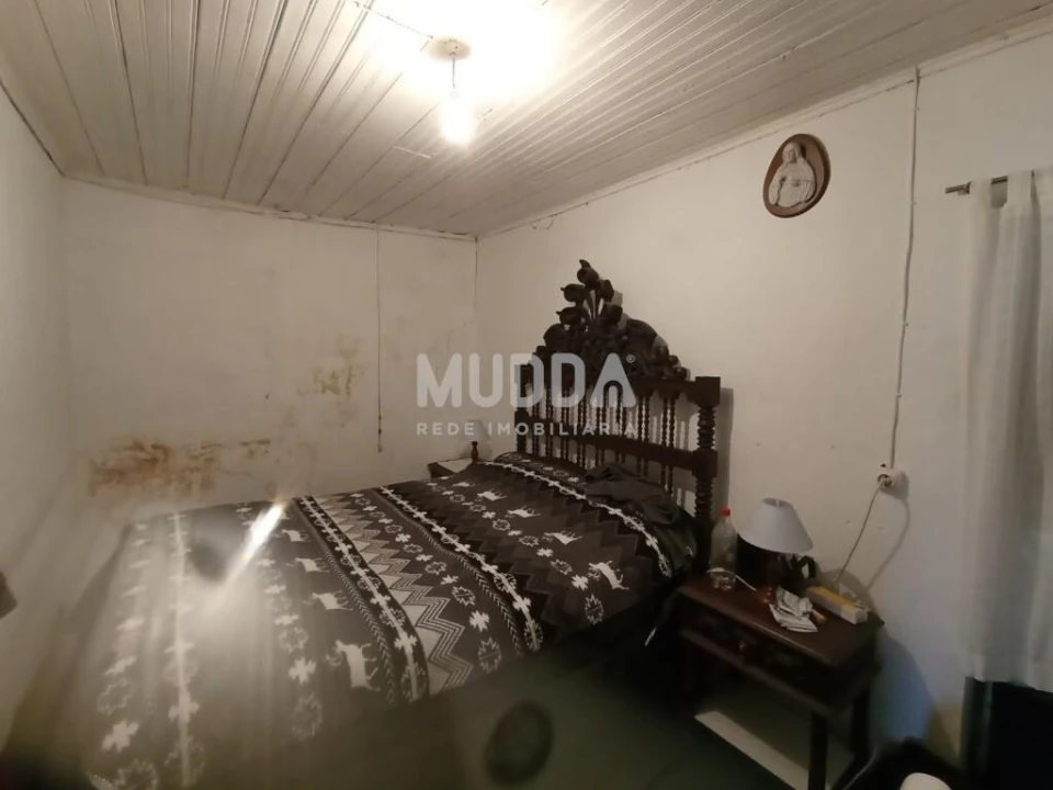 Moradia T4 para Venda em Santa Leocadia Foto 5