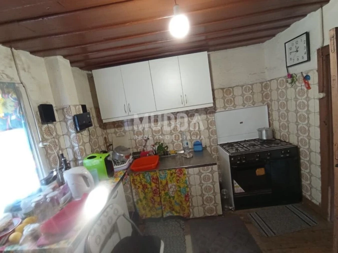 Moradia T4 para Venda em Santa Leocadia Foto 7