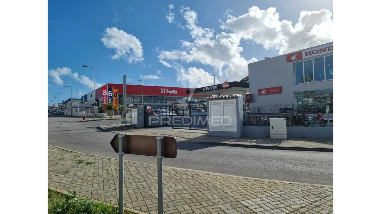 Loja para Venda em Estômbar e Parchal Foto 7