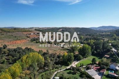 Moradia T4 para Venda em Sé, Santa Maria e Meixedo