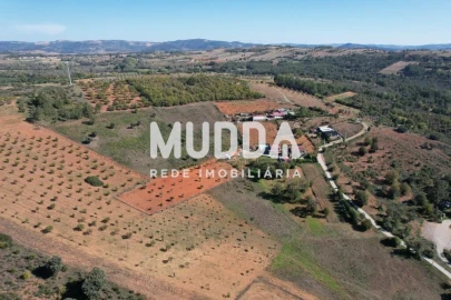 Moradia T4 para Venda em Sé, Santa Maria e Meixedo