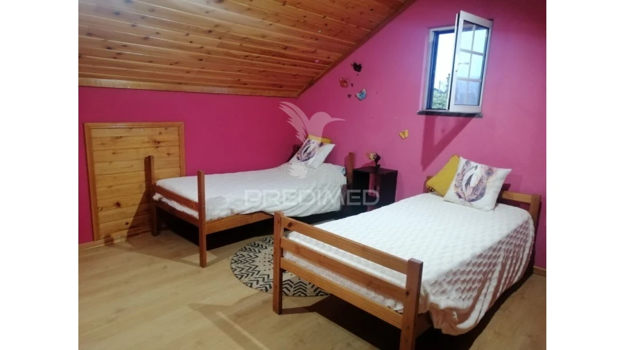 Moradia T4 para Venda em Madalena Foto 20