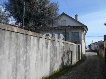 Moradia T4 para Venda em Figueiró dos Vinhos e Bairradas