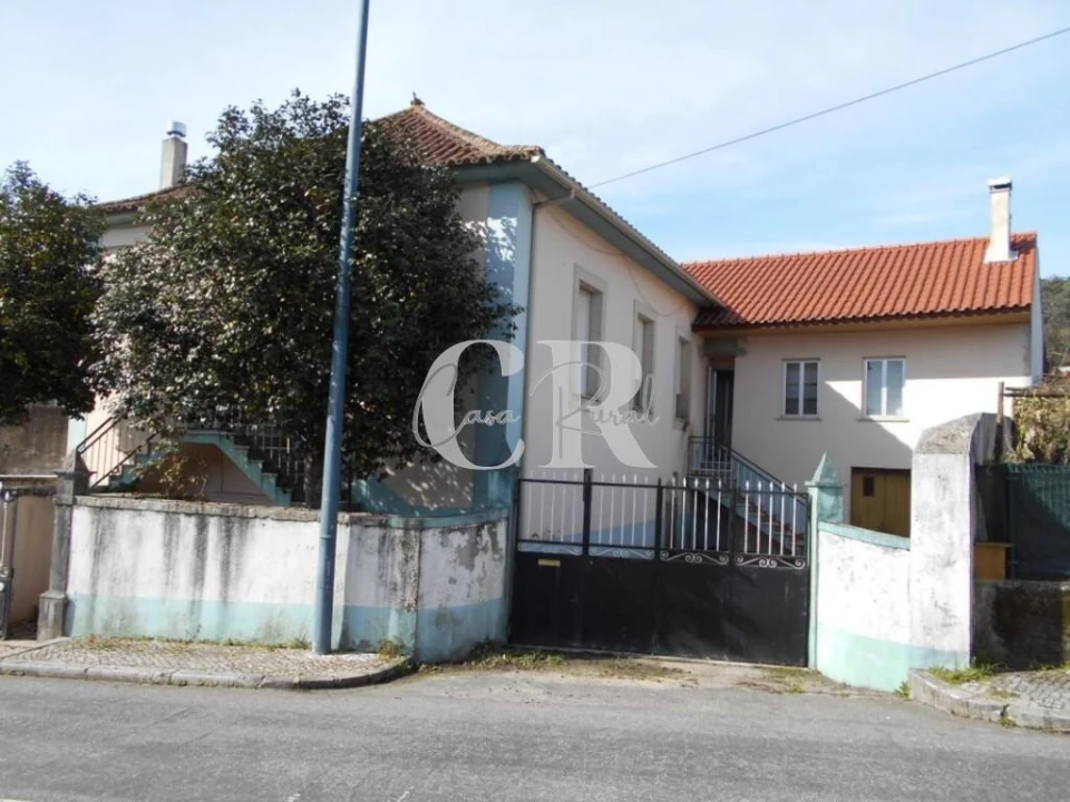 Moradia T4 para Venda em Figueiró dos Vinhos e Bairradas Foto 3